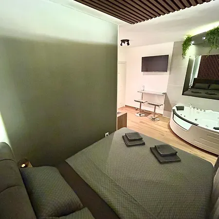 Seventh Oasis Apartment Belgrad Exteriör bild