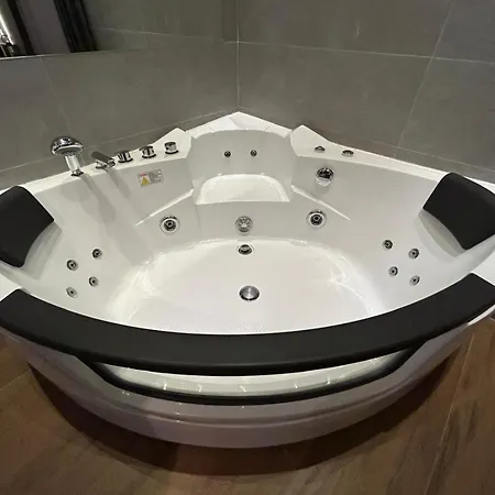 Seventh Oasis Apartment Belgrad Exteriör bild
